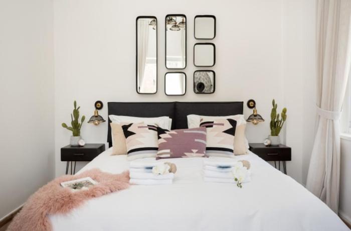 Ben Yehuda, 3 Lovely Flats In The Same Building Иерусалим Экстерьер фото